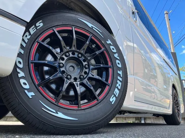 Toyota Hiace 2022 photo 2