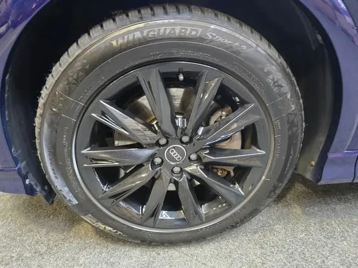 Audi Q4 E-Tron 2023 photo 2