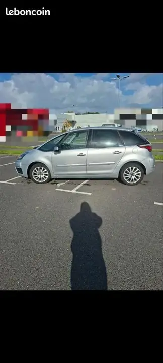 Citroen C4 Picasso 2012 photo 3
