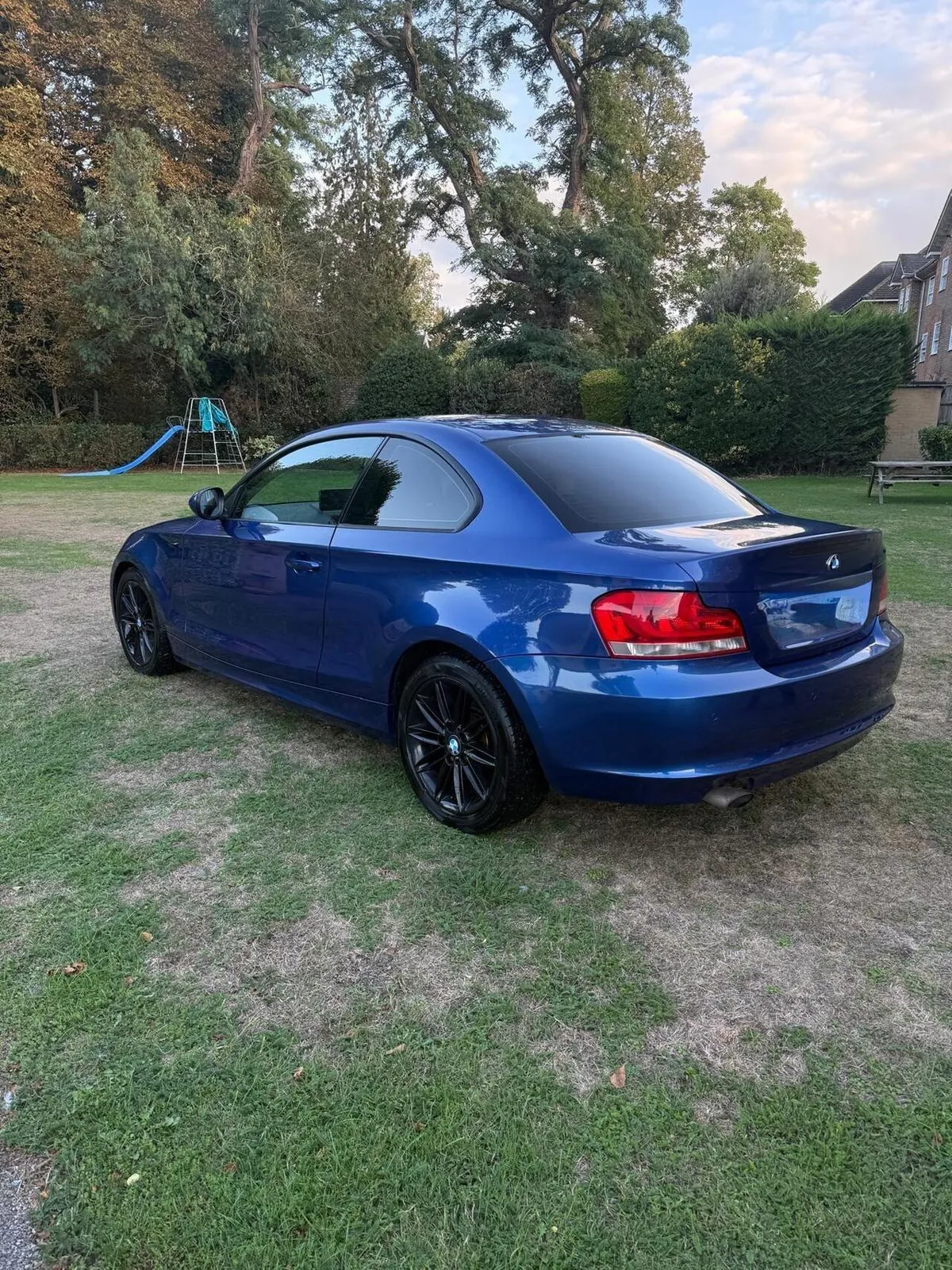 BMW 1 Series 2011 photo 3