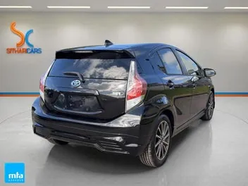 Toyota Aqua 2015 photo 5