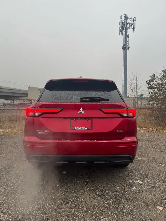 Mitsubishi Outlander 2022 photo 5