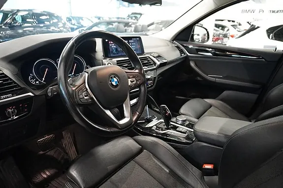 BMW X4 2019 photo 2