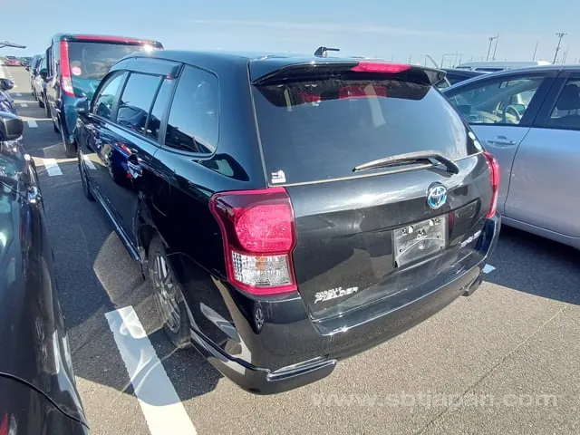 Toyota Corolla Fielder 2014 photo 3