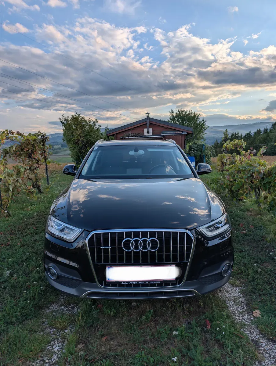 Audi Q3 2015 photo 3