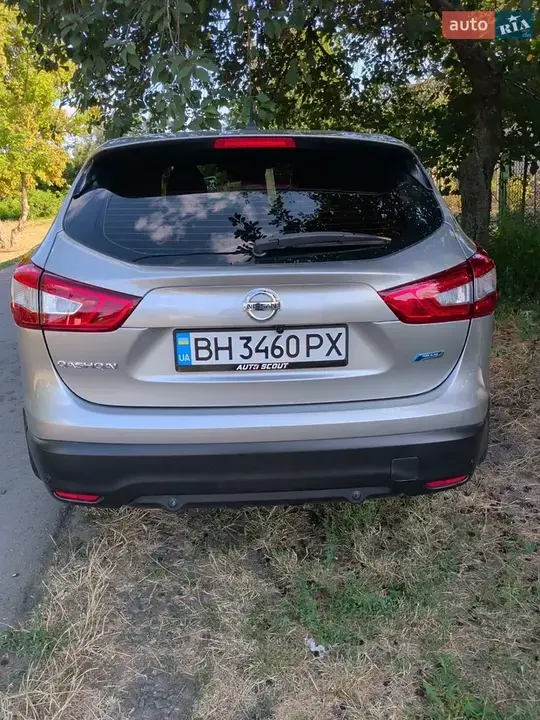 Nissan Qashqai 2014 photo 3