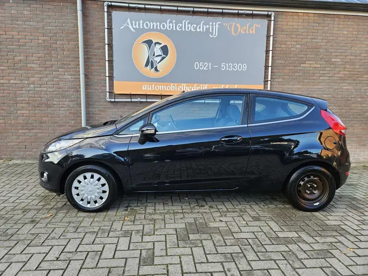 Ford Fiesta 2012 photo 3