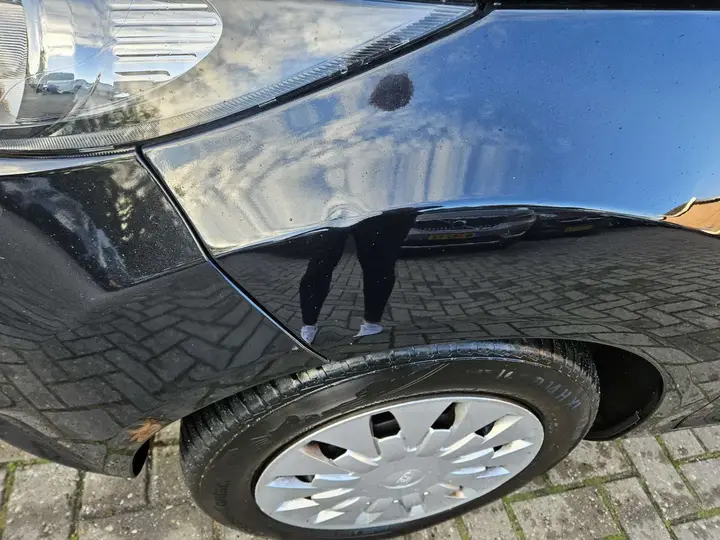 Ford Fiesta 2012 photo 4