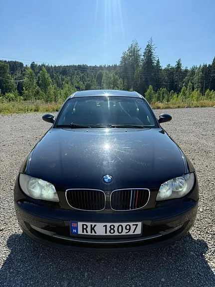 BMW 116D 2009 photo 3