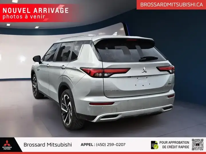 Mitsubishi Outlander 2023 photo 4