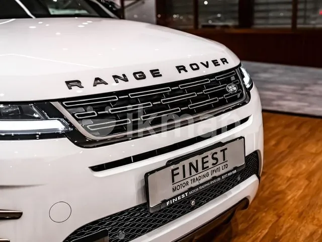 Land Rover Range Rover Evoque 2025 photo 3