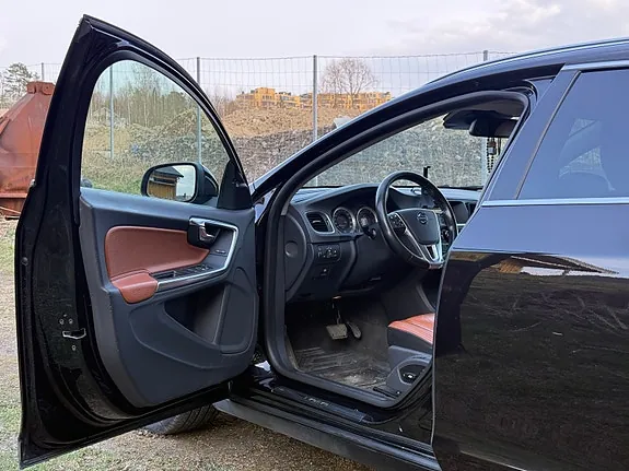 Volvo V60 2011 photo 5