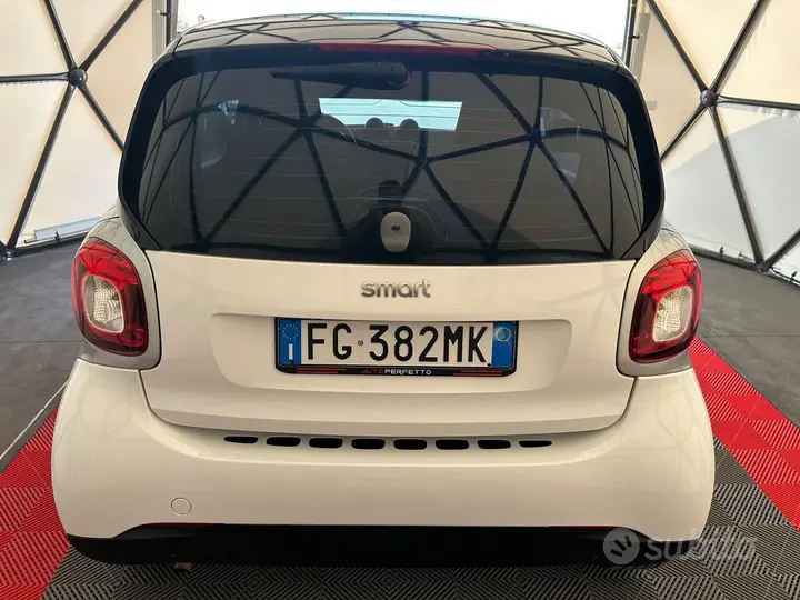 Smart Fortwo 2016 photo 5