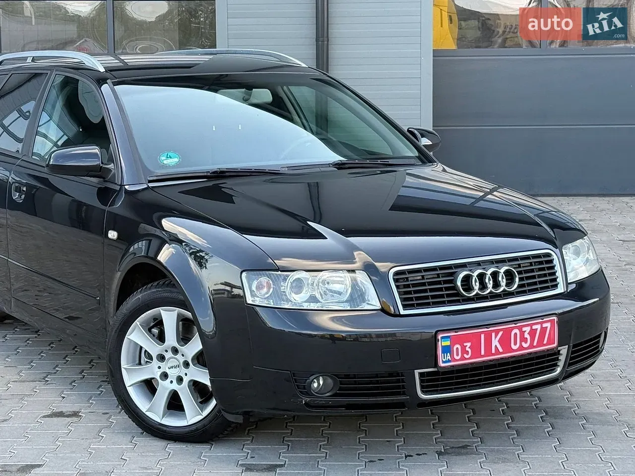 Audi A4 2004 photo 4