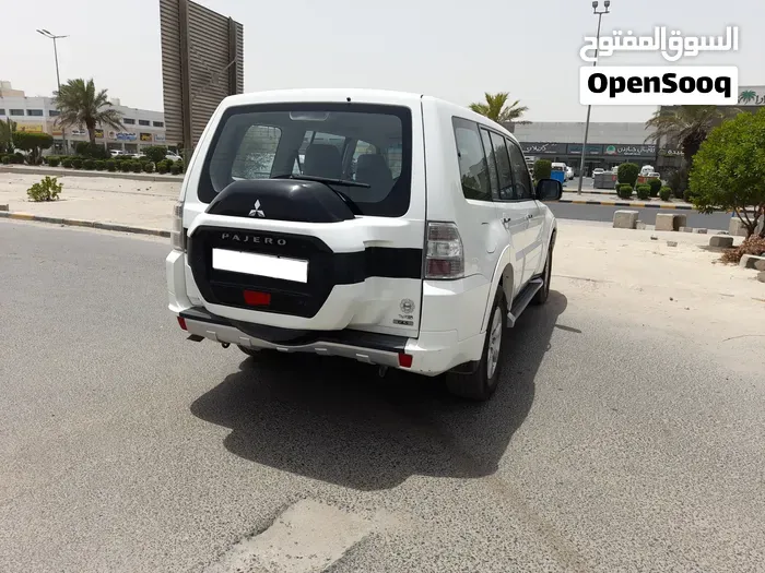 Mitsubishi Pajero 2016 photo 4