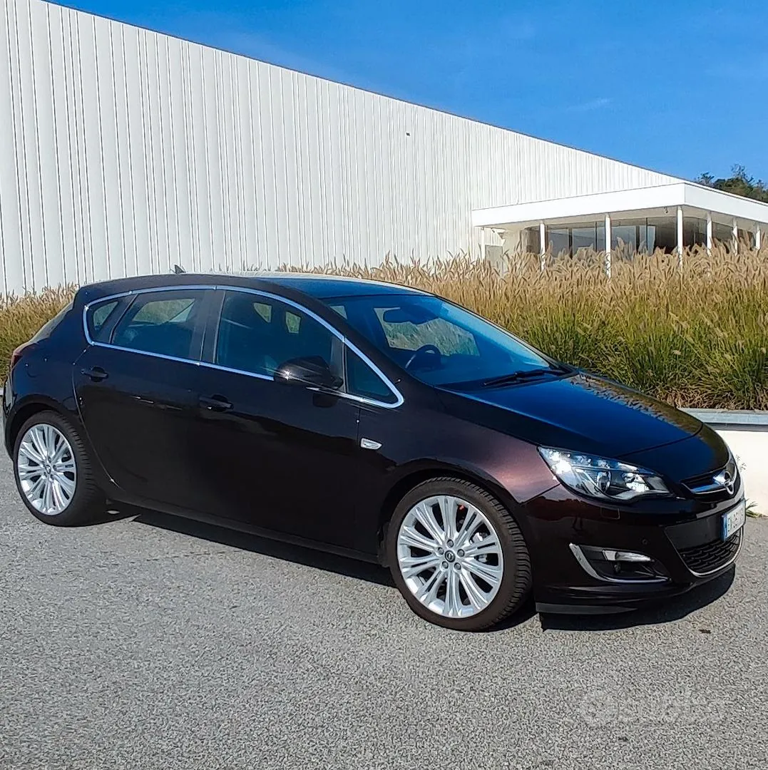 Opel Astra 2015 photo 5