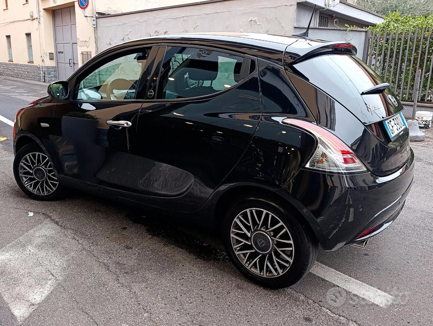 Lancia Ypsilon 2021 photo 2