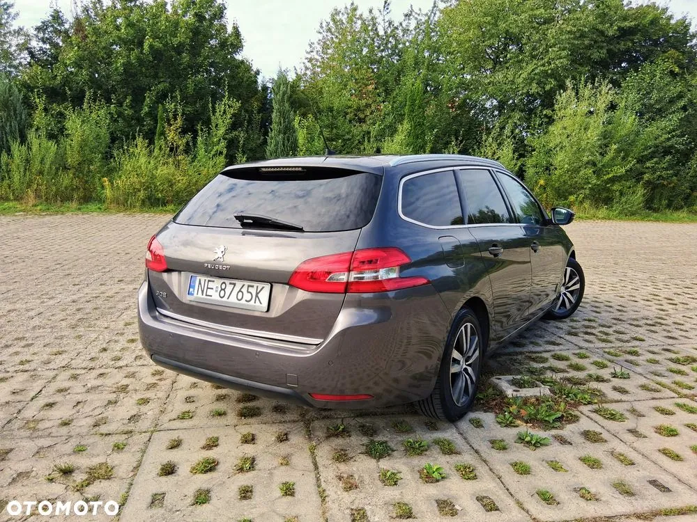 Peugeot 308 2019 photo 3