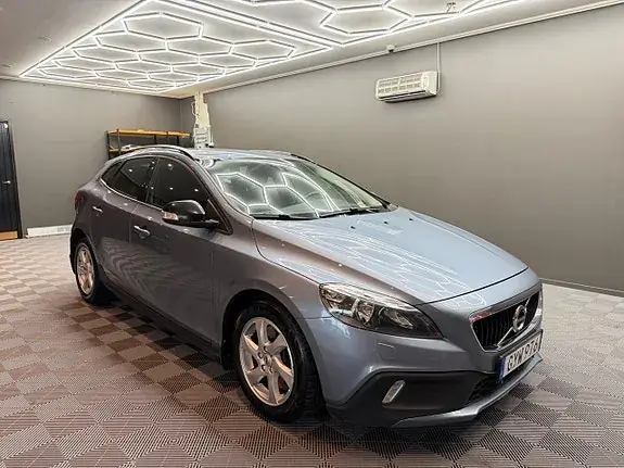 Volvo V40 Cross Country 2017 photo 5