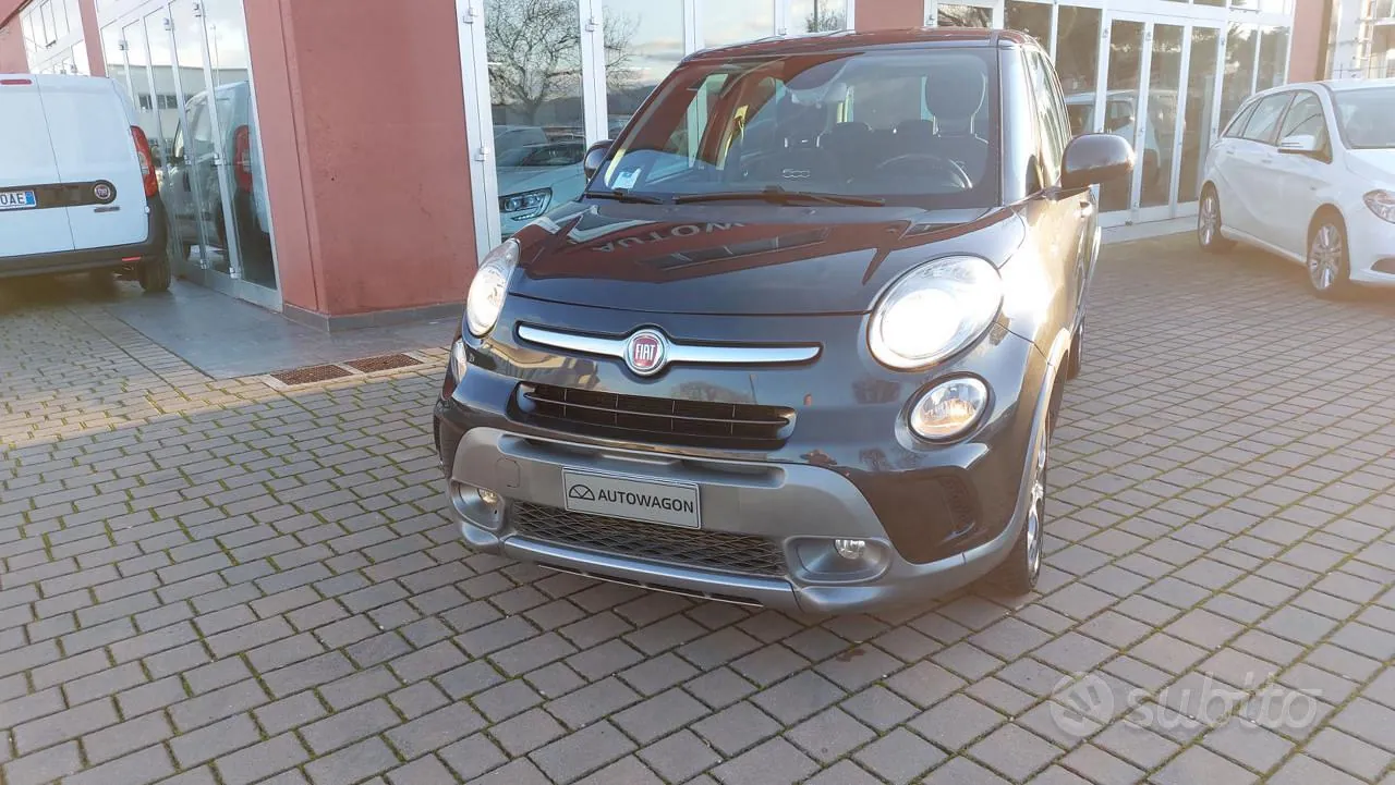 Fiat 500L 2014 photo 2