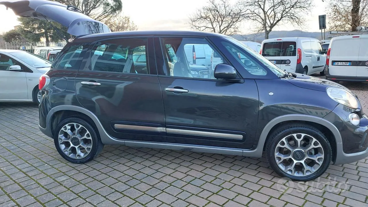 Fiat 500L 2014 photo 3