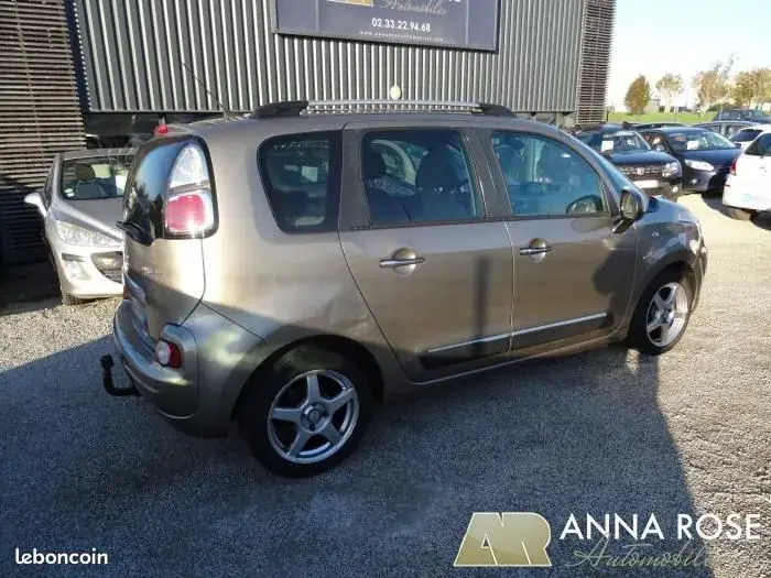 Citroen C3 Picasso 2010 photo 3