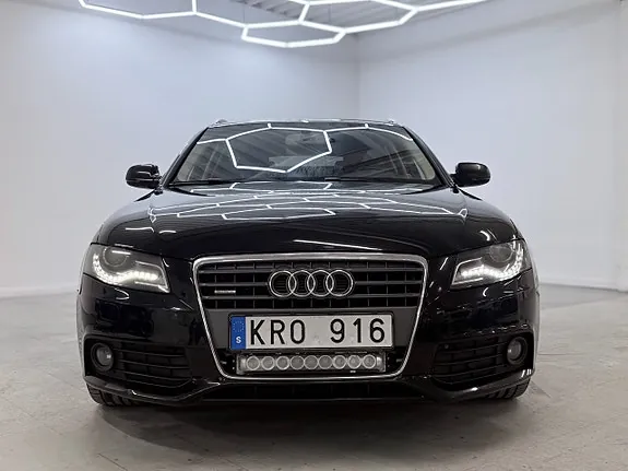 Audi A4 2010 photo 3