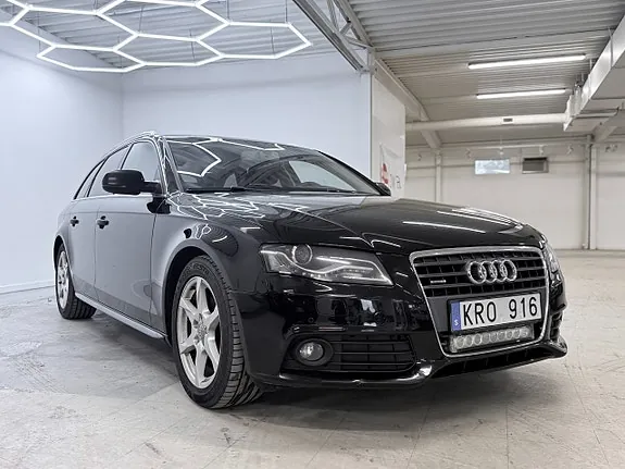 Audi A4 2010 photo 4