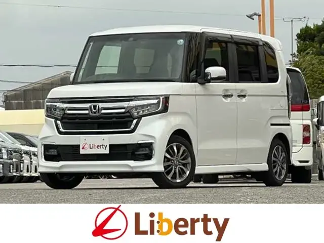 Honda N-Box 2022 photo 2