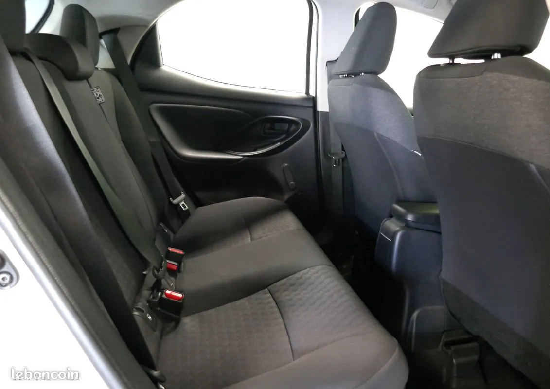 Toyota Yaris 2021 photo 4