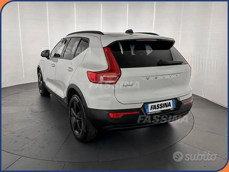 Volvo Xc40 2021 photo 4
