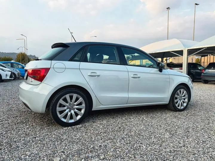 Audi A1 2013 photo 5