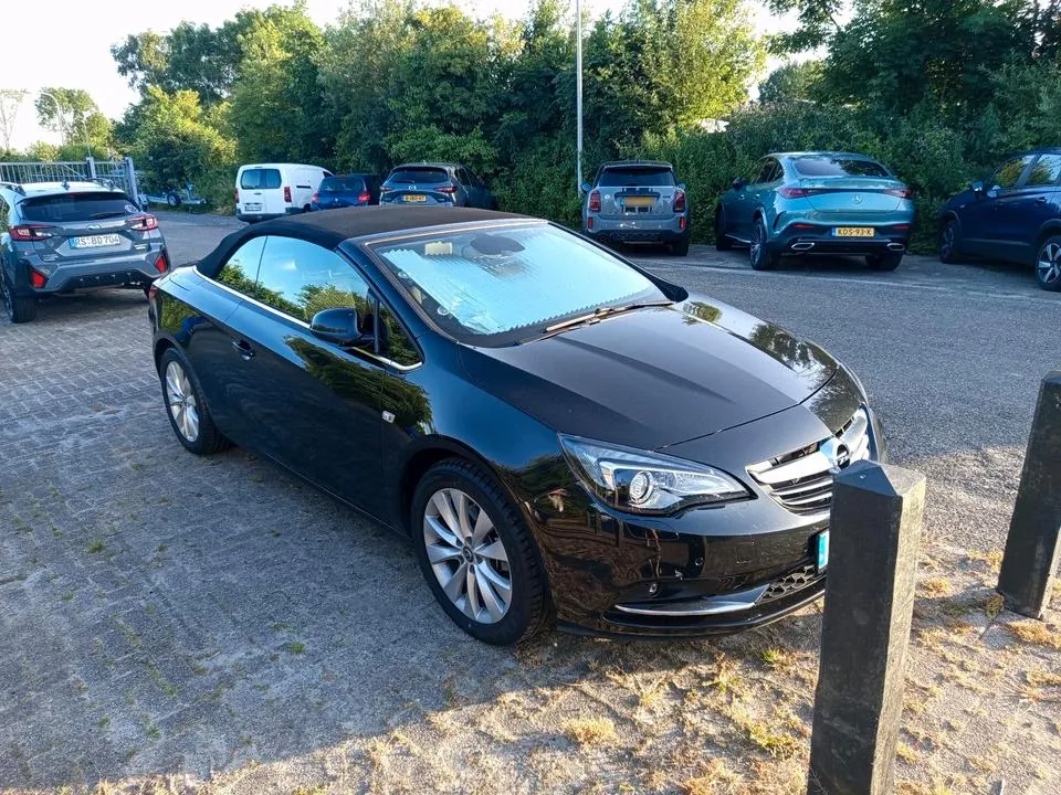 Opel Cascada