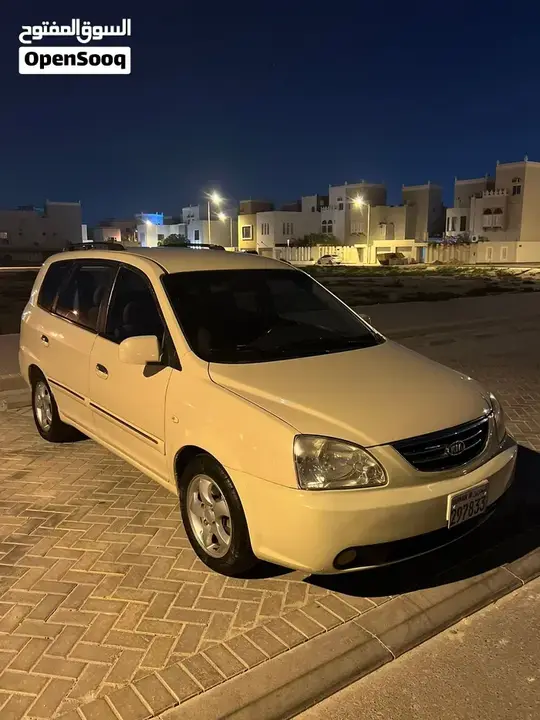 Kia Carens