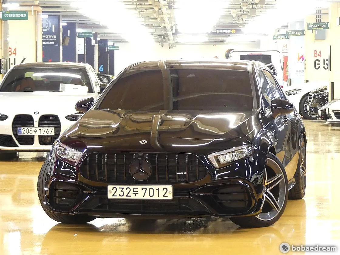 Mercedes-Benz A45 Amg