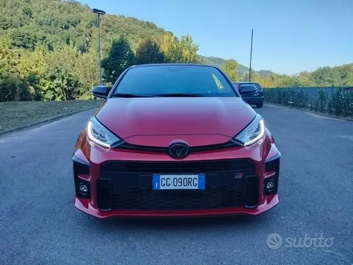 Toyota Yaris 2021 photo 2