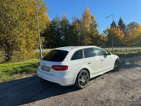 Audi A4 2013 photo 4