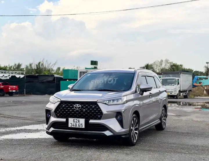 Toyota Veloz Cross 2023 photo 3