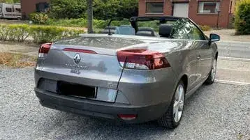 Renault Mégane 2015 photo 4