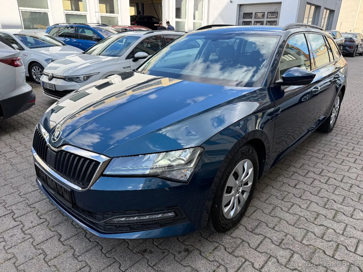 Skoda Superb 2022 photo 3