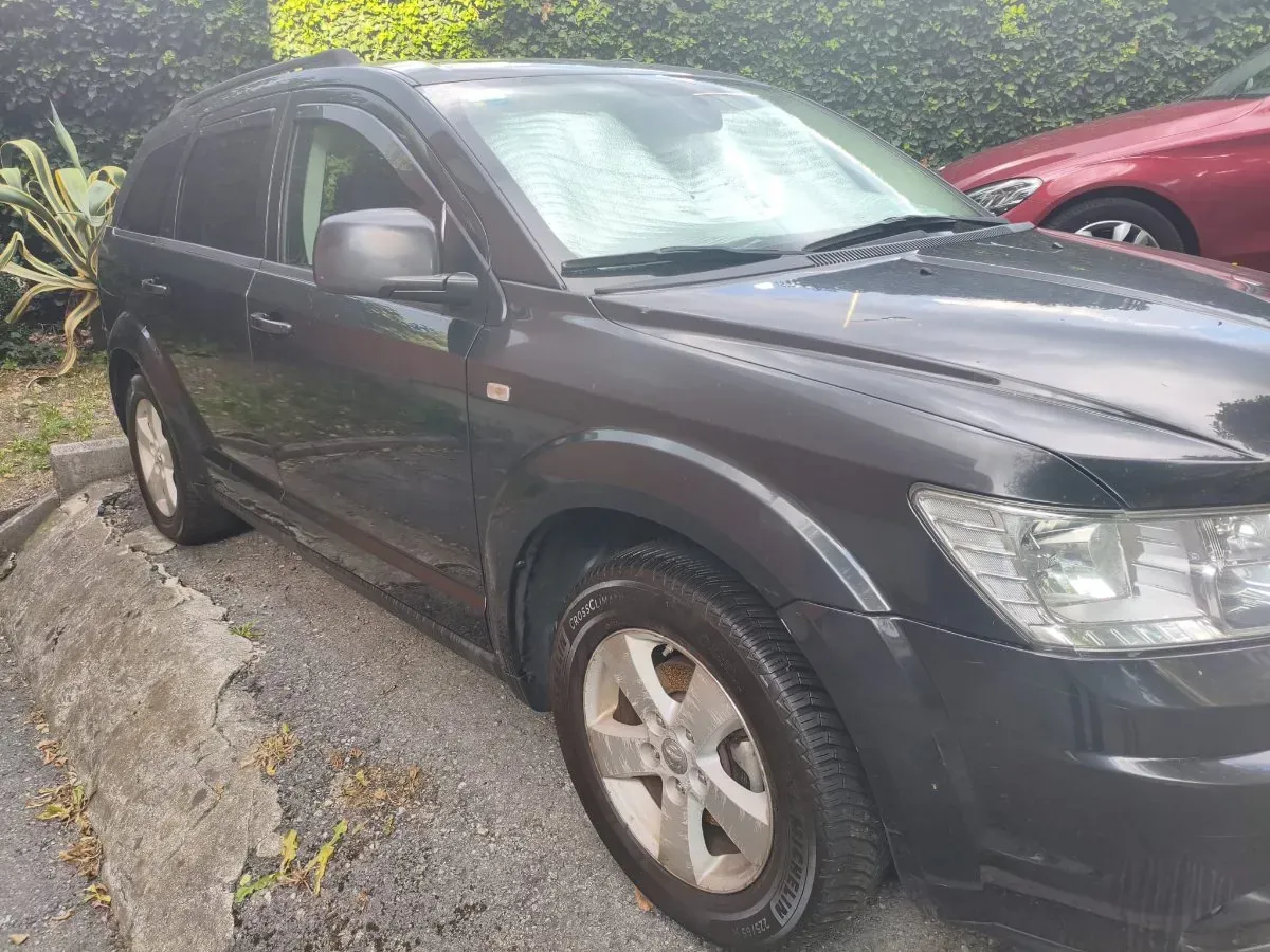 Dodge Journey 2009 photo 3