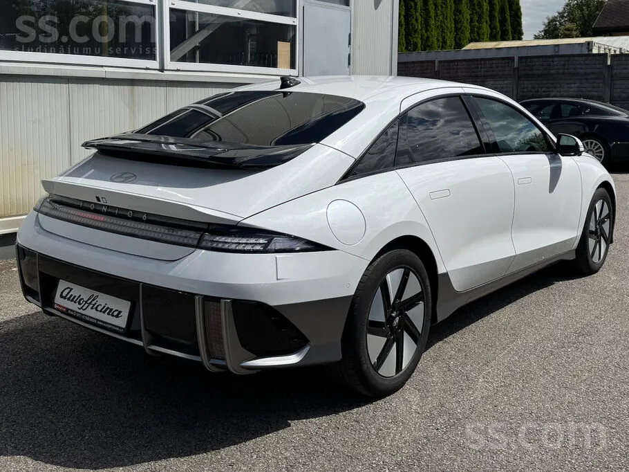 Hyundai Ioniq 6 2024 photo 5