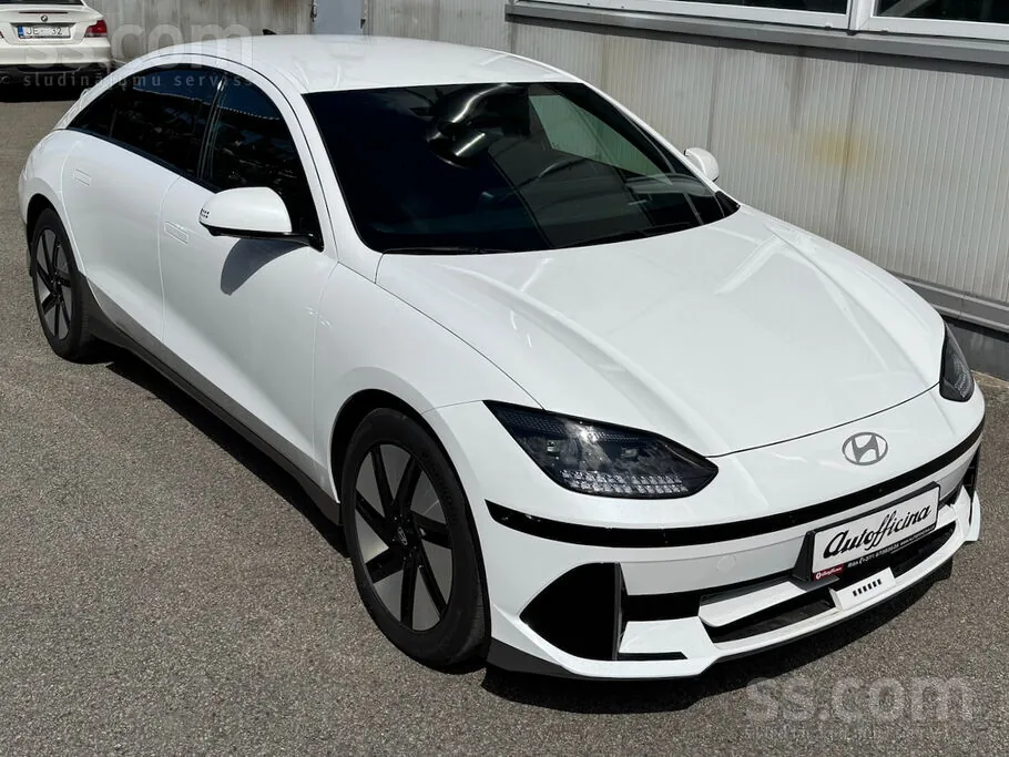 Hyundai Ioniq 6 2024 photo 3