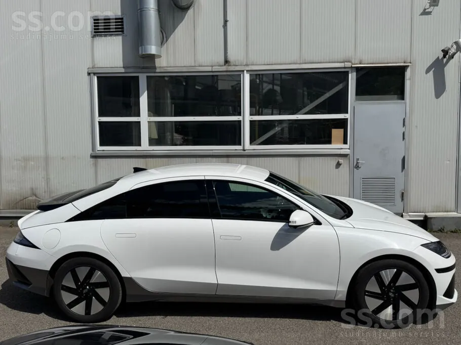 Hyundai Ioniq 6 2024 photo 4