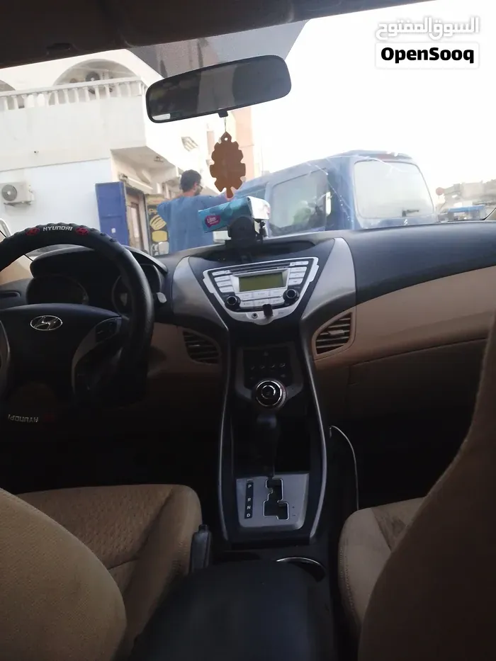 Hyundai Elantra 2013 photo 5