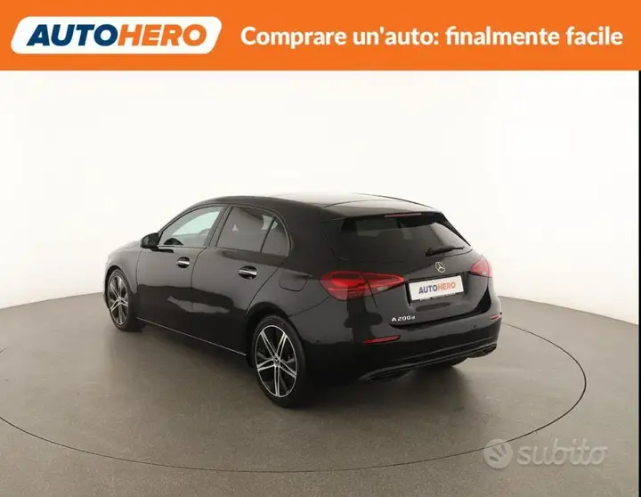 Mercedes-Benz A 200 2023 photo 4