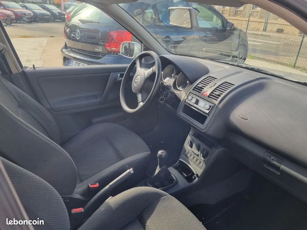 Volkswagen Polo 2001 photo 3