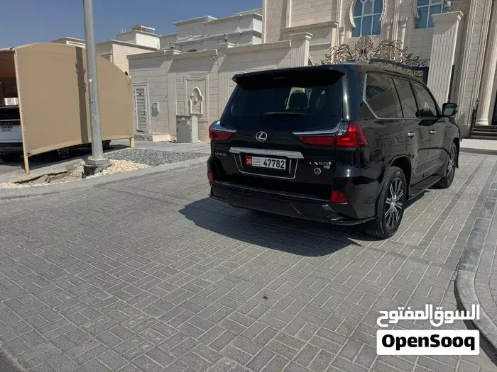Lexus Lx 570 2018 photo 3