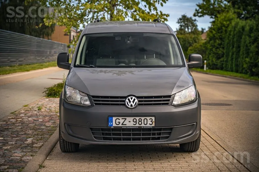 Volkswagen Caddy 2011 photo 2