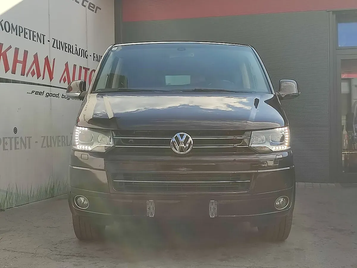 Volkswagen Multivan 2013 photo 2